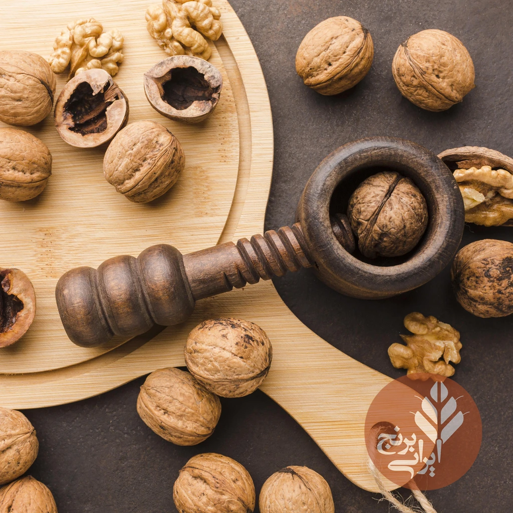 گردو سوپر لوکس با مغز روشن، درشت و طعم ممتاز